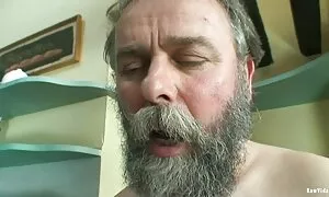 پدر, تنبیه کردن یک دختر شیطان, کون بزرگ سکس در مطب