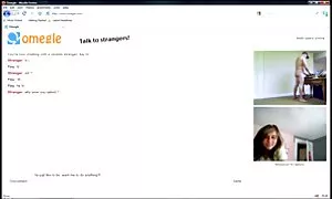 دو ورزشکار داغ خوردن خروس خوشمزه. سکس داکتر