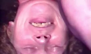 دوربین مخفی در سکس دکتر توالت زن.