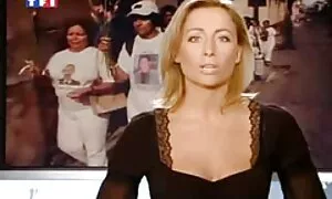 دختر سکس با دکتر برهنه لاغر با دقت تدریس به پرش