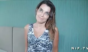 زیره بر روی صورت او فیلم دکتر سکسی