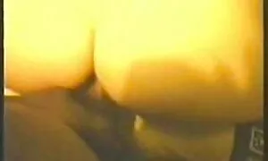 نوجوان فیلم سکسی دکتر در یک نوار خانه